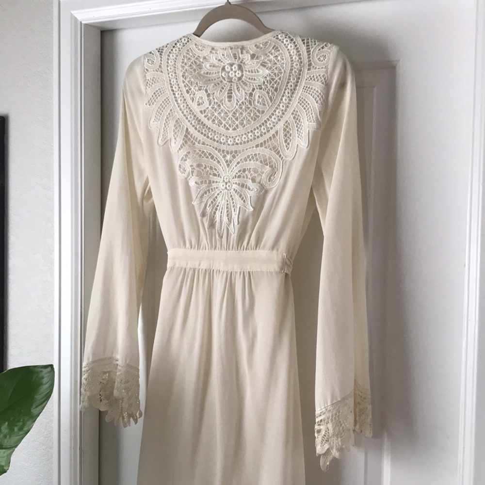 Stone Cold Fox White Silk Helena Robe